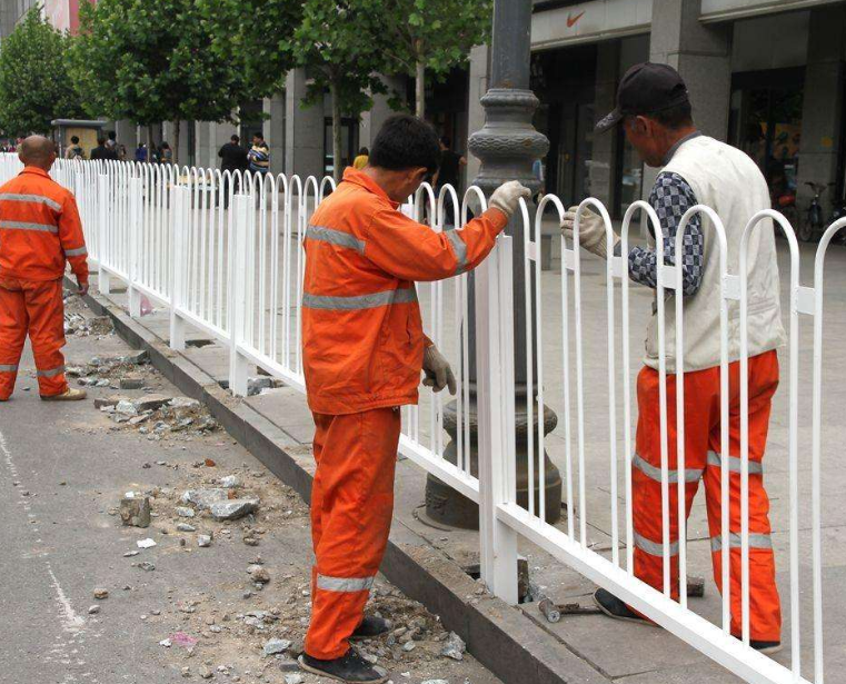 重慶道路護欄